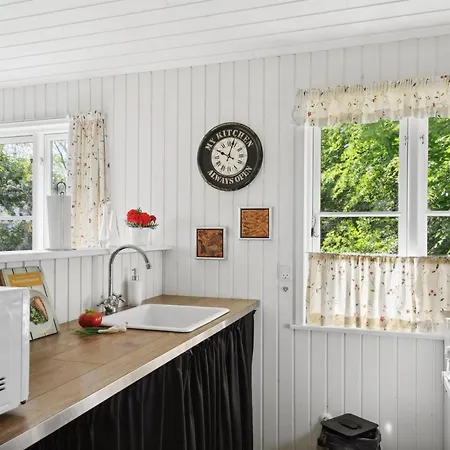 Feriehus Ginne - 100m To The Fjord By Interhome *