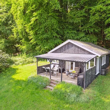 Ginne - 100m To The Fjord By Interhome *